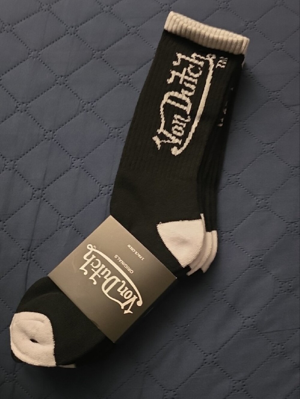 Von Dutch Black and White Logo 3 Pair Crew Socks - Picture 8 of 9